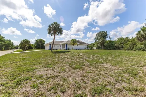 11905 Leon Avenue Port Charlotte FL 33981