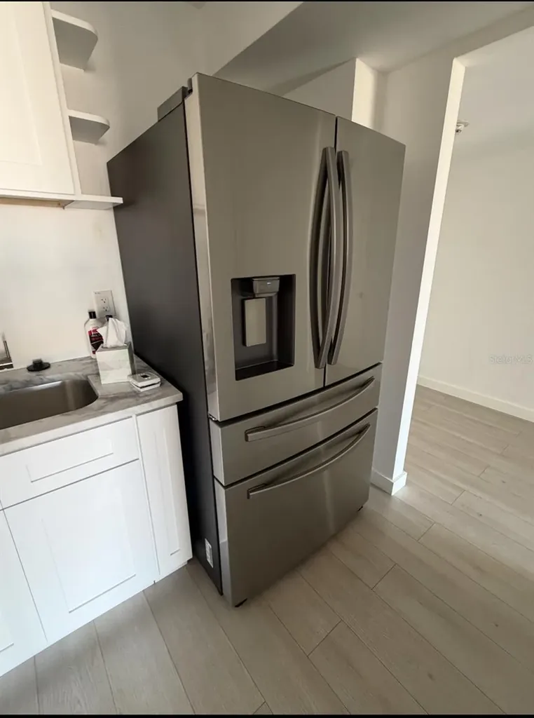 51 Island Way Clearwater Beach FL 33767