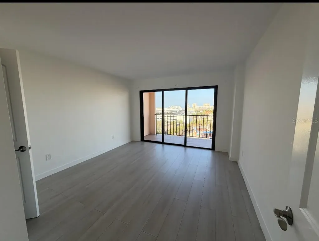 51 Island Way Clearwater Beach FL 33767