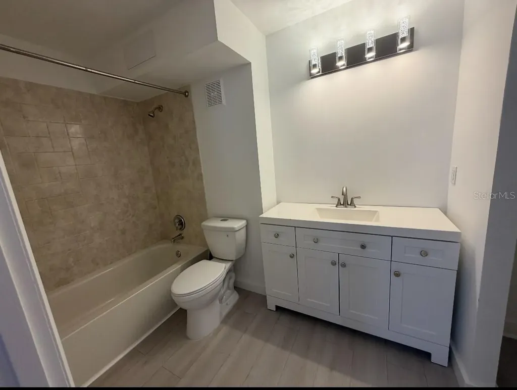 51 Island Way Clearwater Beach FL 33767
