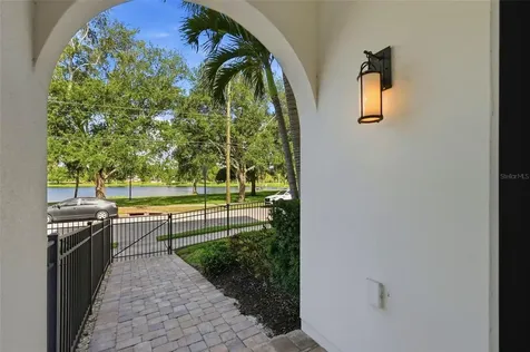 1867 5th Street N St Petersburg FL 33704