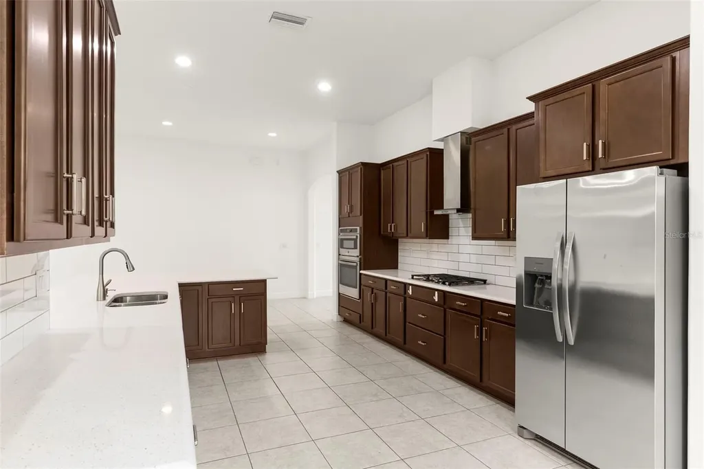 3918 Gaviota Drive Sun City Center FL 33573