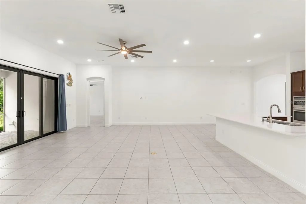 3918 Gaviota Drive Sun City Center FL 33573