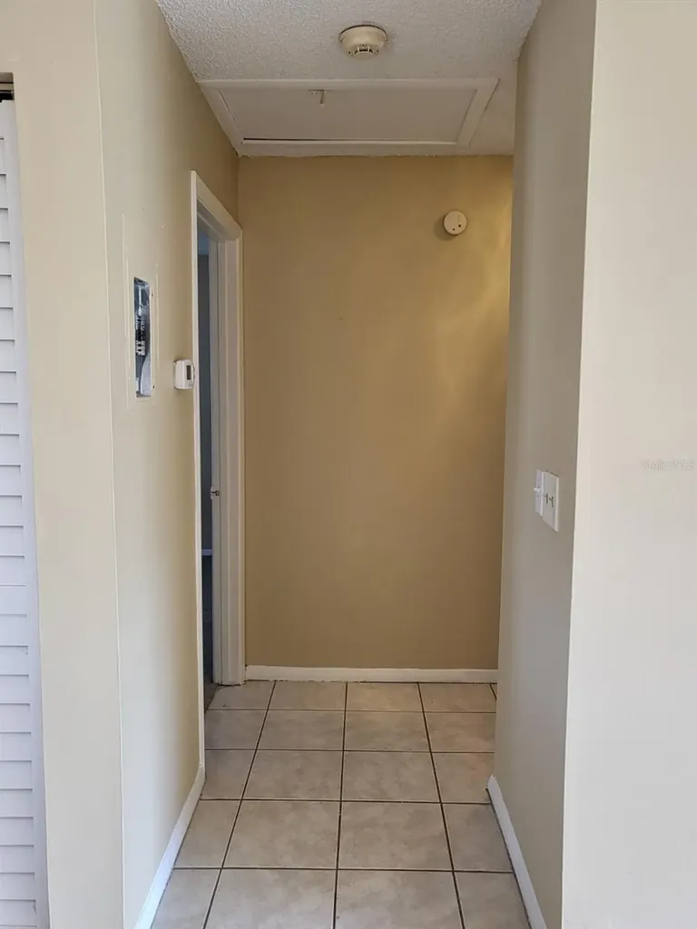 2721 Hidden Lake Boulevard Sarasota FL 34237