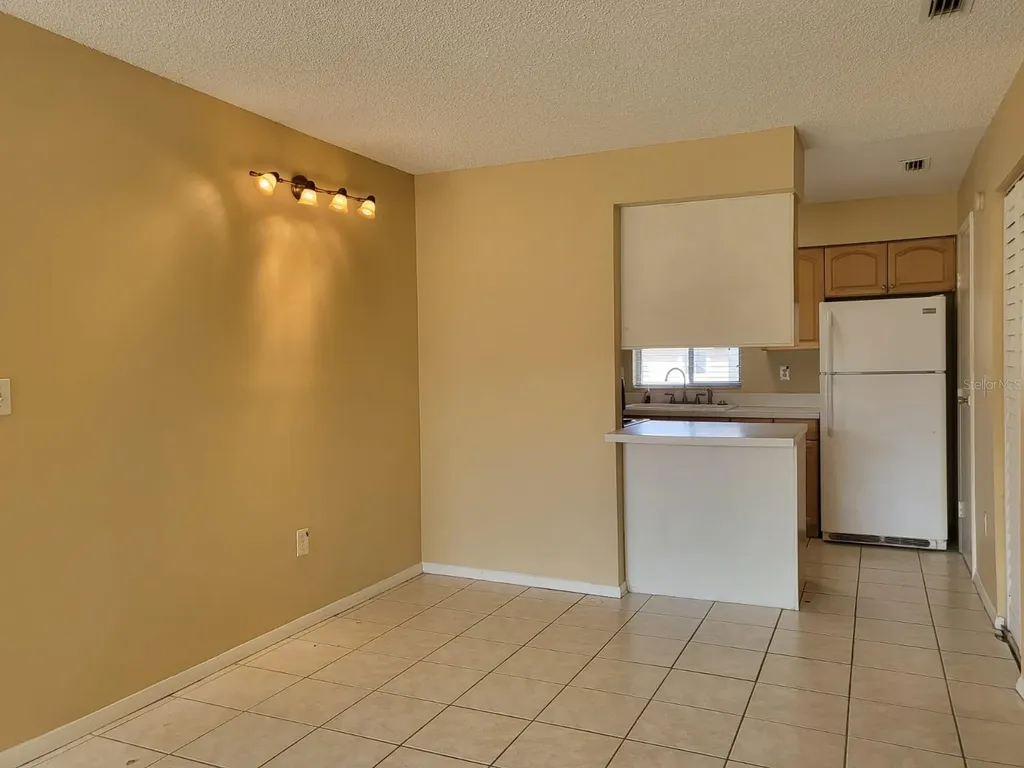 2721 Hidden Lake Boulevard Sarasota FL 34237