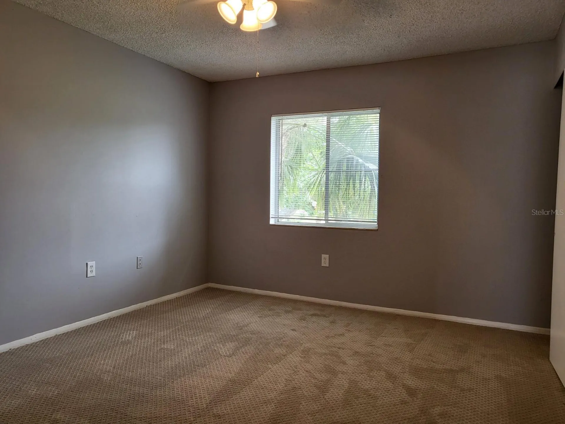 2721 Hidden Lake Boulevard Sarasota FL 34237