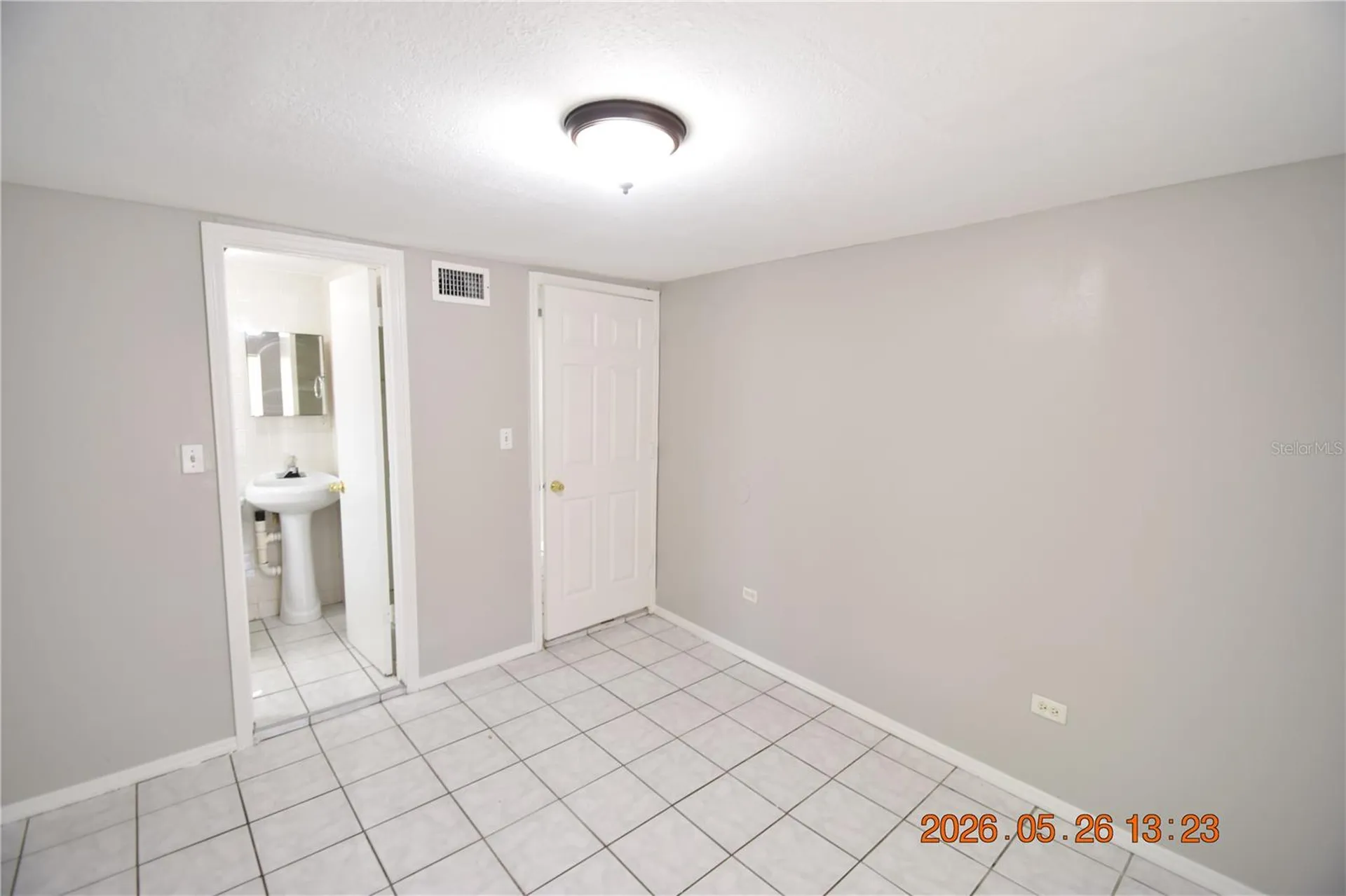 4011 W Marietta Street Tampa FL 33616