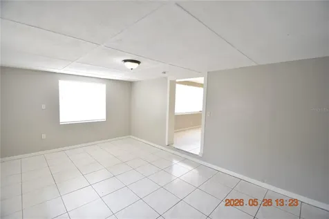 4011 W Marietta Street Tampa FL 33616