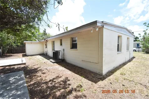 4011 W Marietta Street Tampa FL 33616