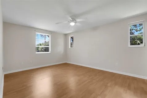 520 N Lacy Circle Deltona FL 32725