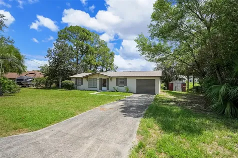 520 N Lacy Circle Deltona FL 32725