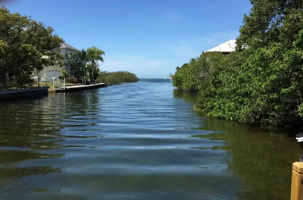 6416 Boatyard Drive Hudson FL 34667