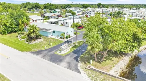 8320 Riverside Drive Punta Gorda FL 33982