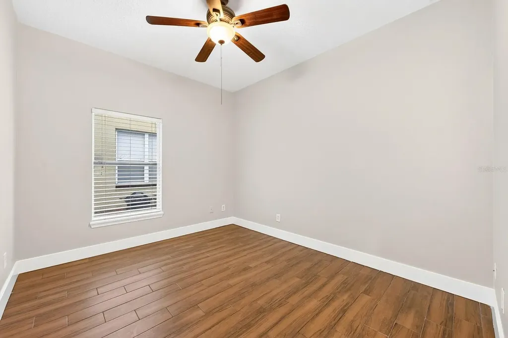 561 Carey Way Orlando FL 32825