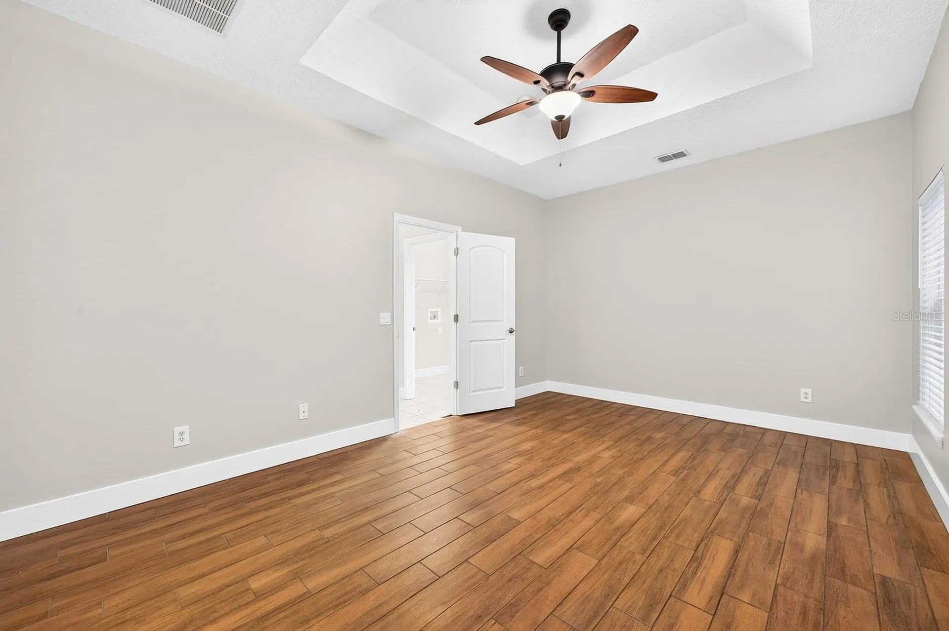561 Carey Way Orlando FL 32825