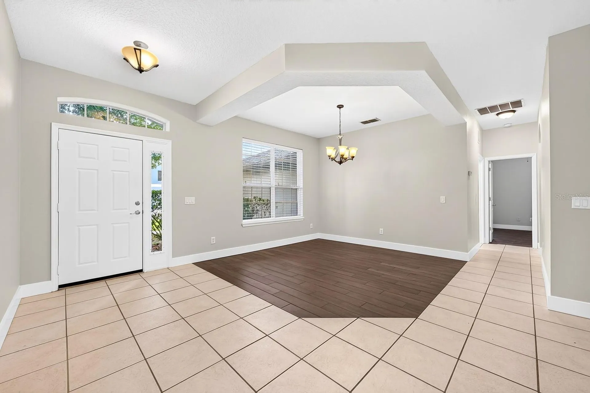 561 Carey Way Orlando FL 32825