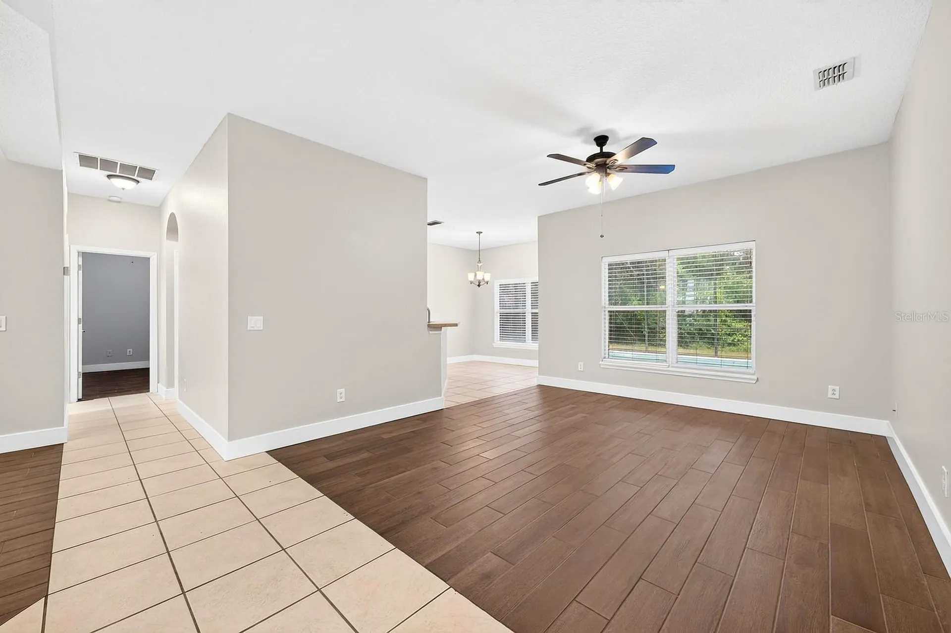 561 Carey Way Orlando FL 32825