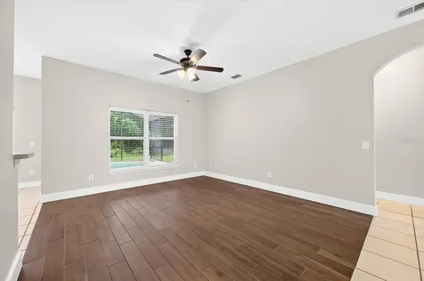 561 Carey Way Orlando FL 32825