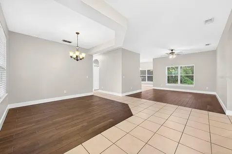 561 Carey Way Orlando FL 32825