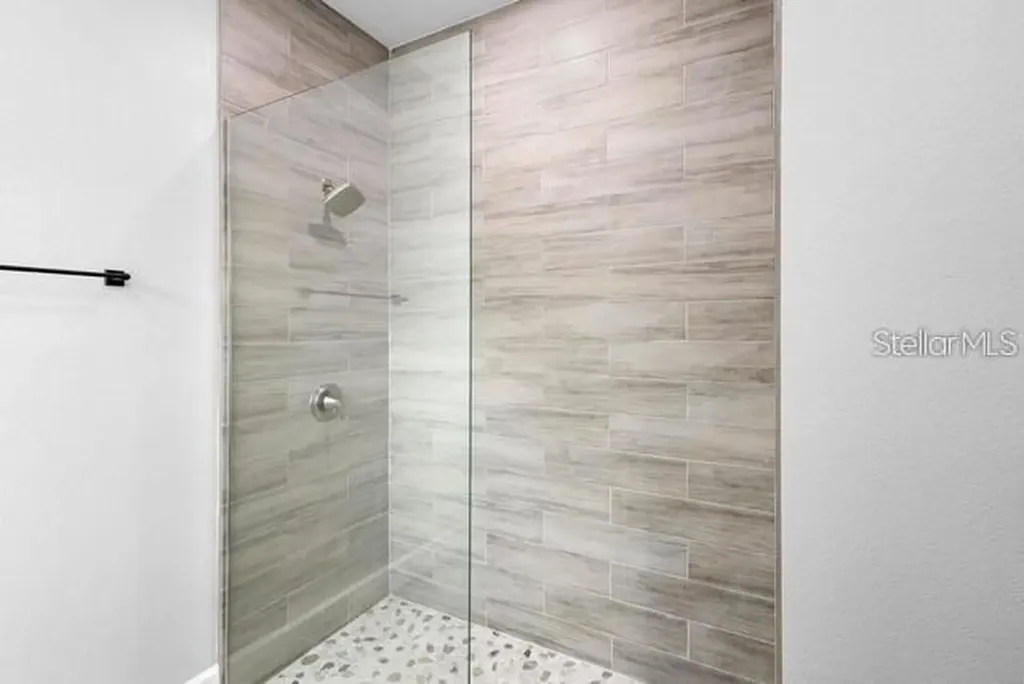 2379 8th Avenue Deland FL 32724