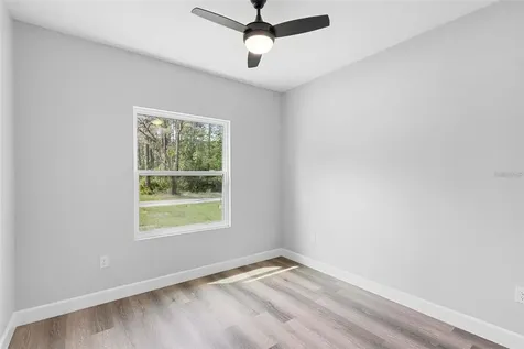 2379 8th Avenue Deland FL 32724
