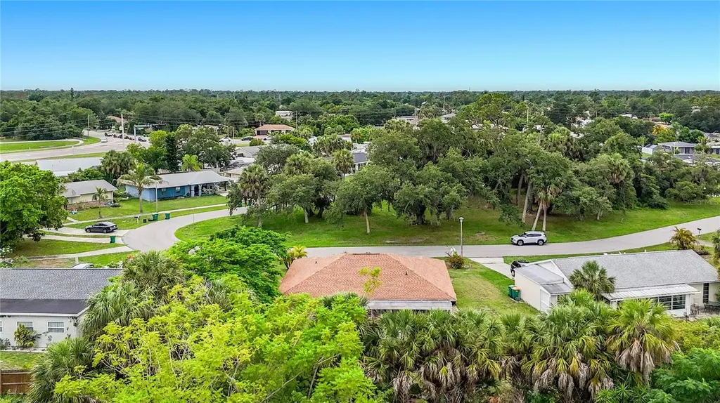 1213 Price Circle NW Port Charlotte FL 33948