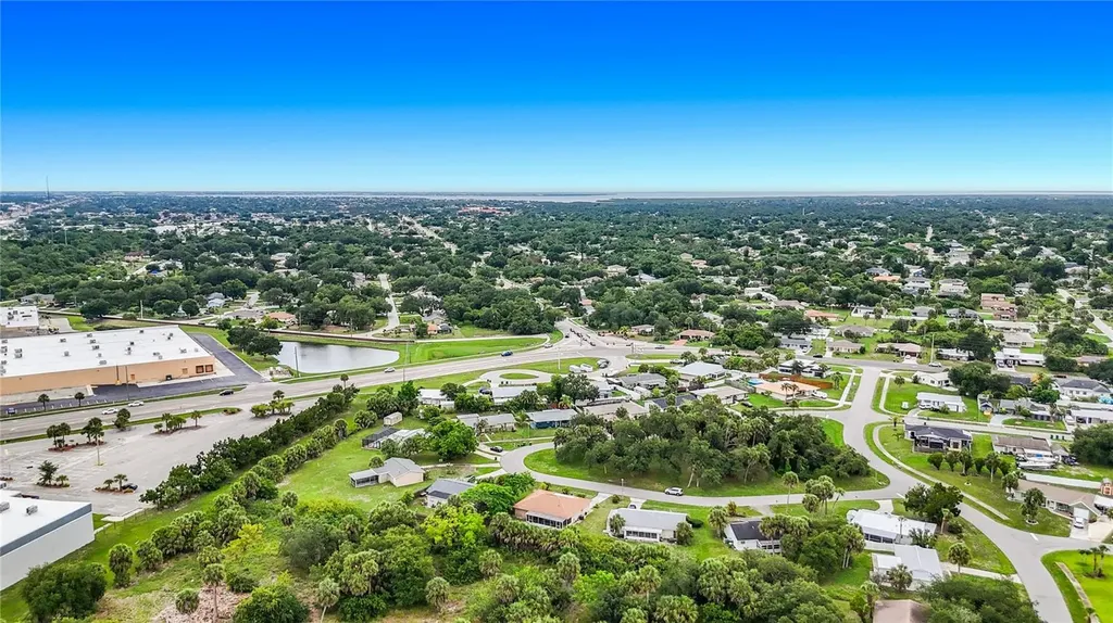 1213 Price Circle NW Port Charlotte FL 33948