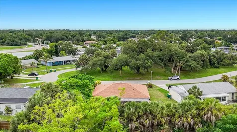 1213 Price Circle NW Port Charlotte FL 33948