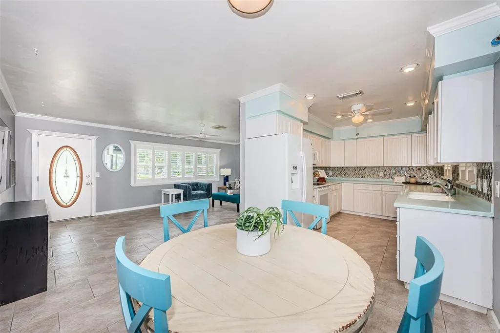 1772 Avon Lane Clearwater FL 33756