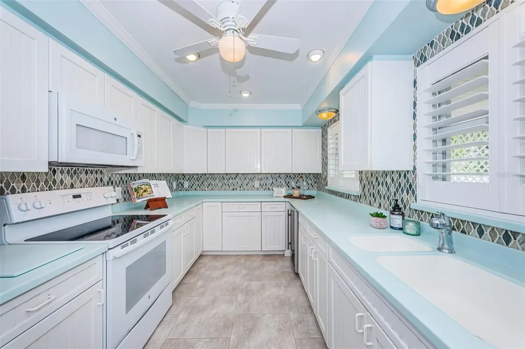 1772 Avon Lane Clearwater FL 33756