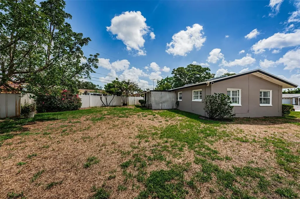 1772 Avon Lane Clearwater FL 33756