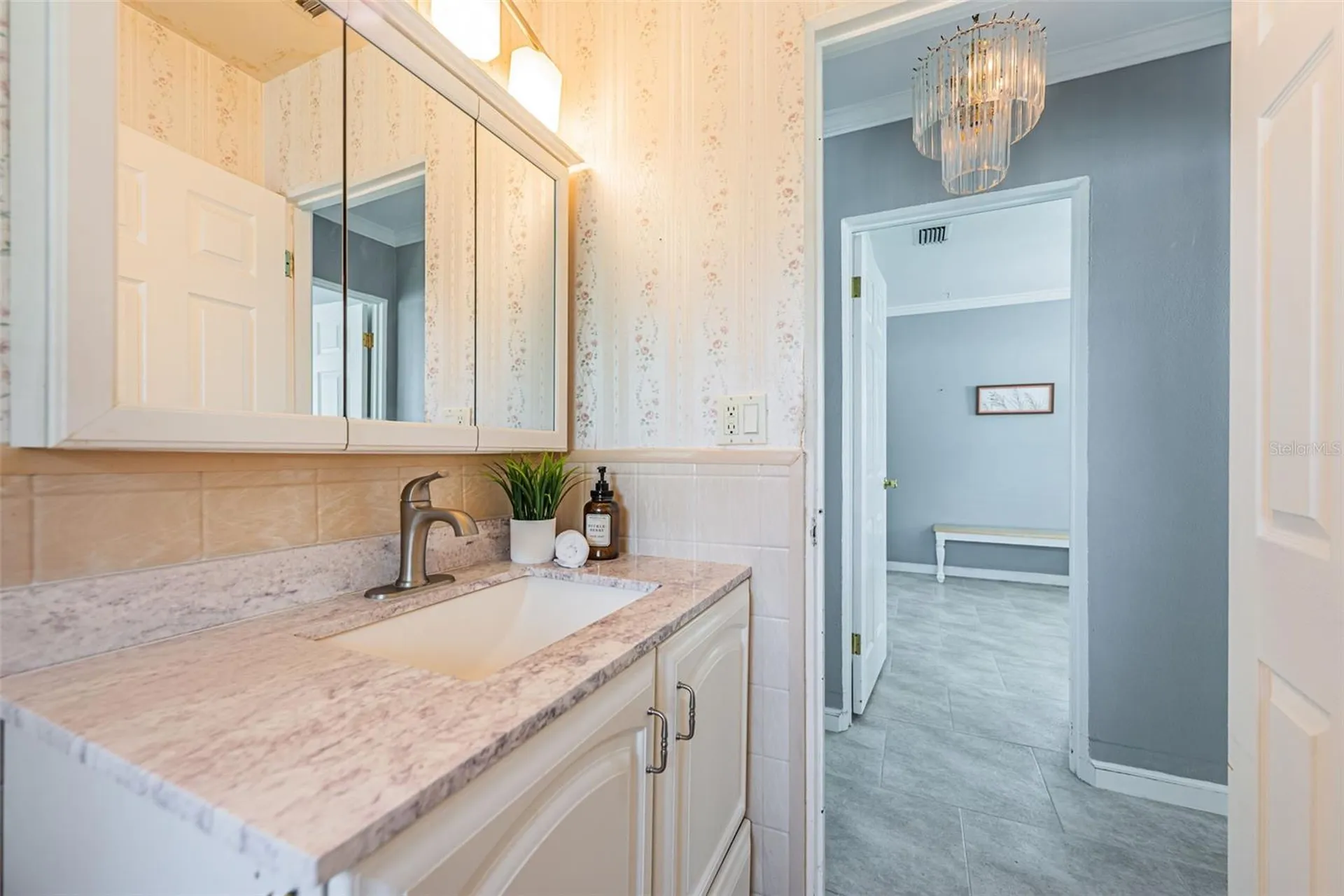1772 Avon Lane Clearwater FL 33756