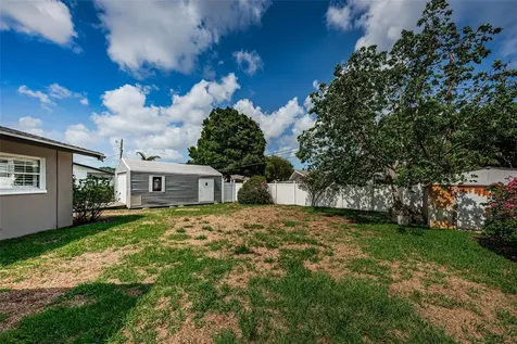 1772 Avon Lane Clearwater FL 33756