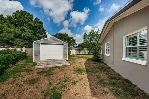 1772 Avon Lane Clearwater FL 33756