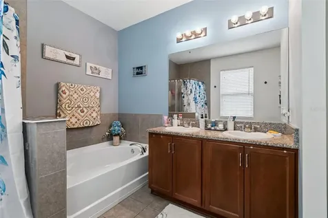 10626 Laguna Plains Drive Riverview FL 33578