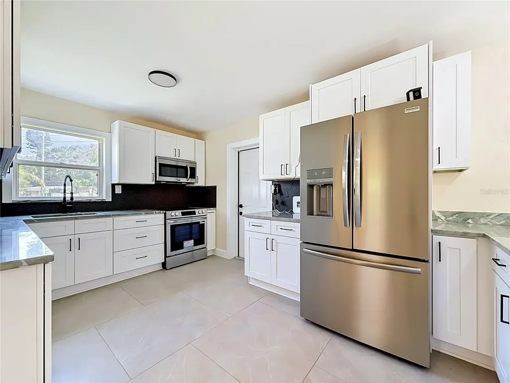 4101 Shore Acres Boulevard NE St Petersburg FL 33703