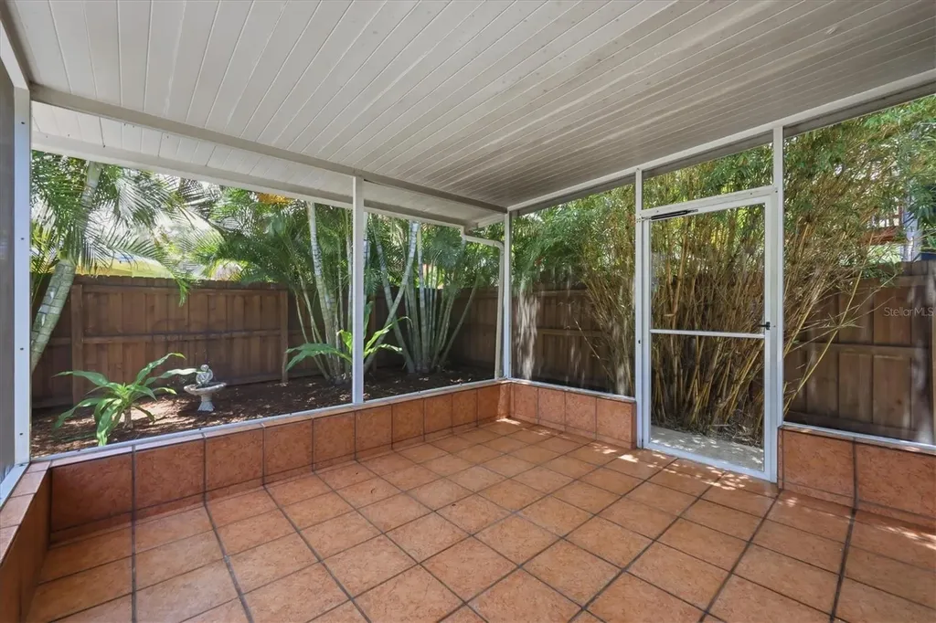 1649 8th Street Sarasota FL 34236