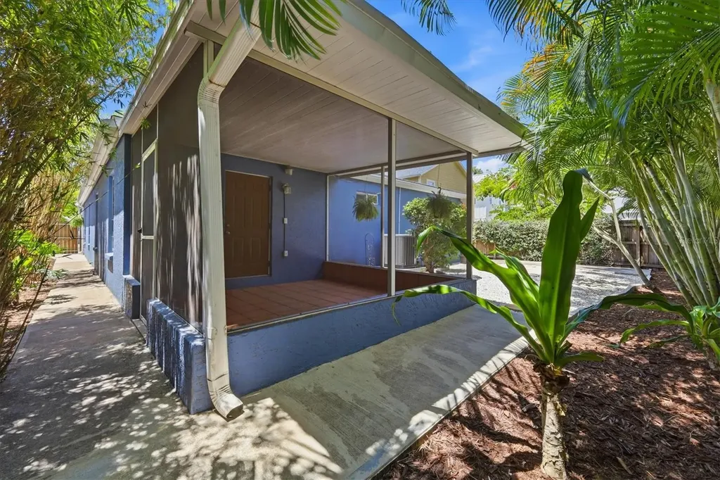 1649 8th Street Sarasota FL 34236