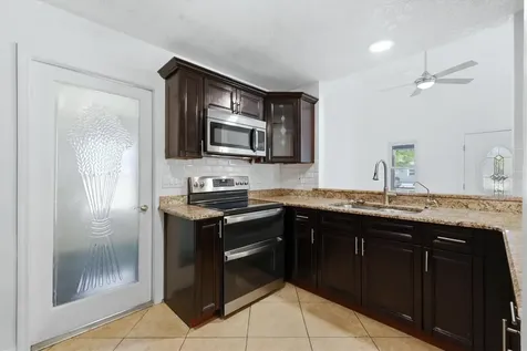 1649 8th Street Sarasota FL 34236
