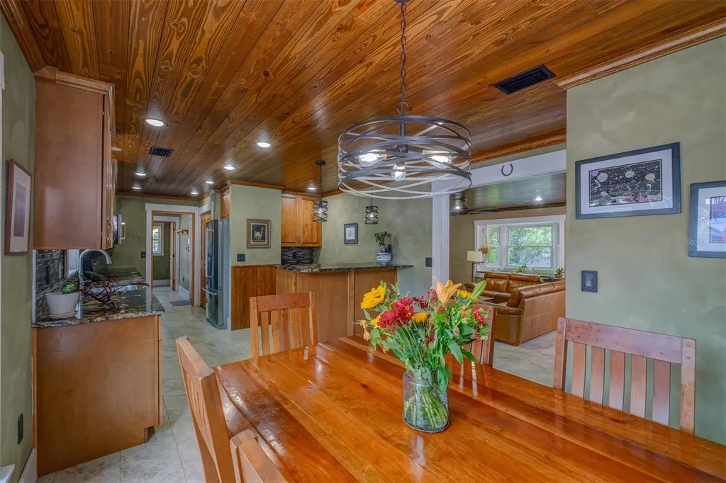 2690 Temple Street Sarasota FL 34239
