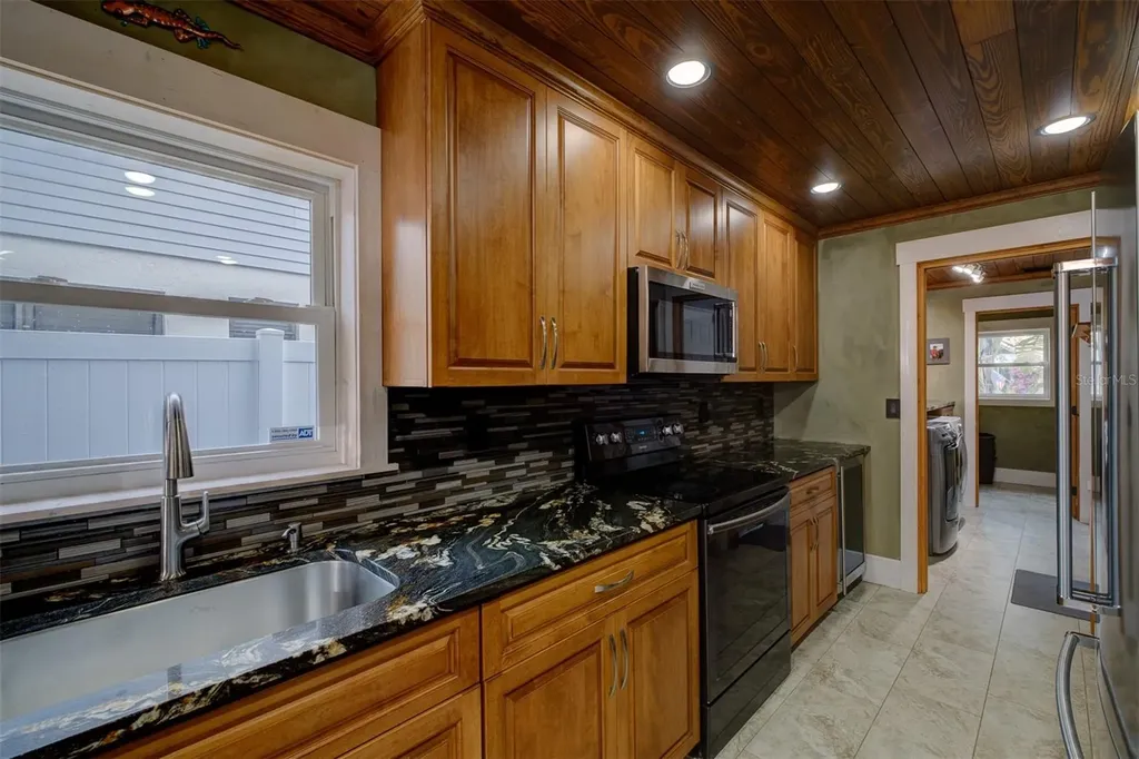 2690 Temple Street Sarasota FL 34239
