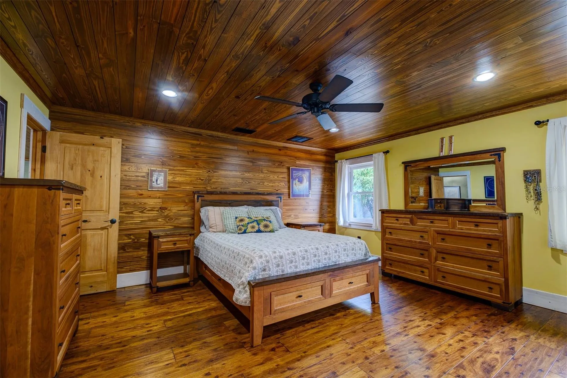 2690 Temple Street Sarasota FL 34239
