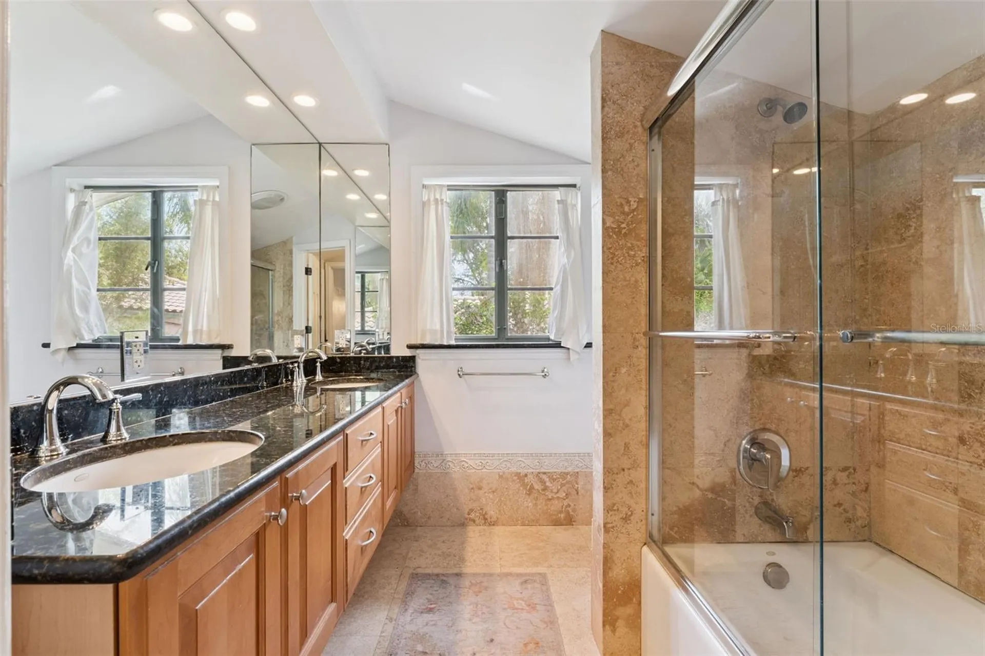 241 W Lake Sue Avenue Winter Park FL 32789