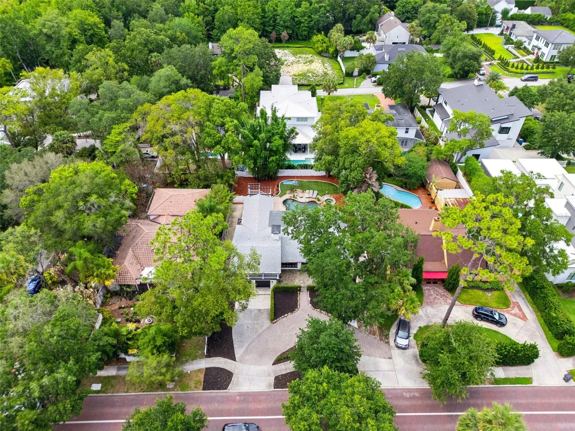 241 W Lake Sue Avenue Winter Park FL 32789