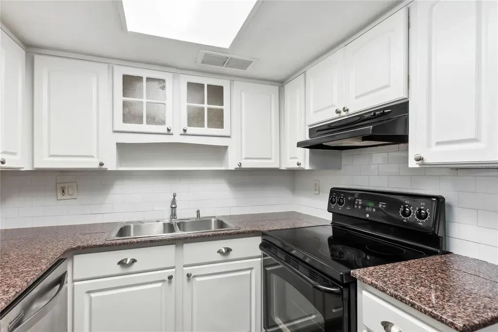 4609 W North B Street Tampa FL 33609
