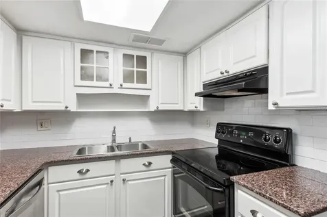 4609 W North B Street Tampa FL 33609