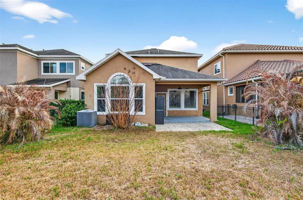 14310 Barrington Stowers Drive Lithia FL 33547