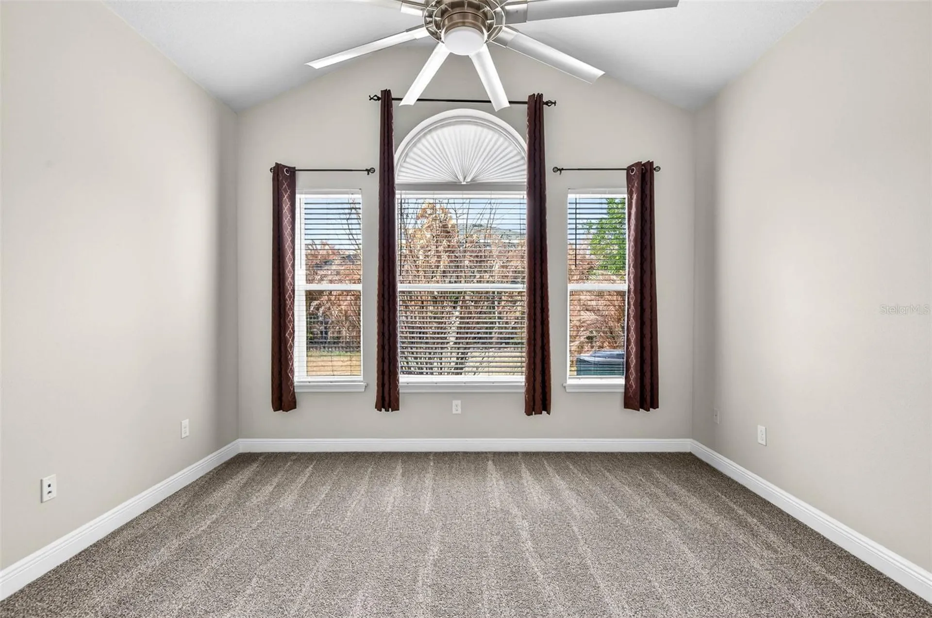 14310 Barrington Stowers Drive Lithia FL 33547