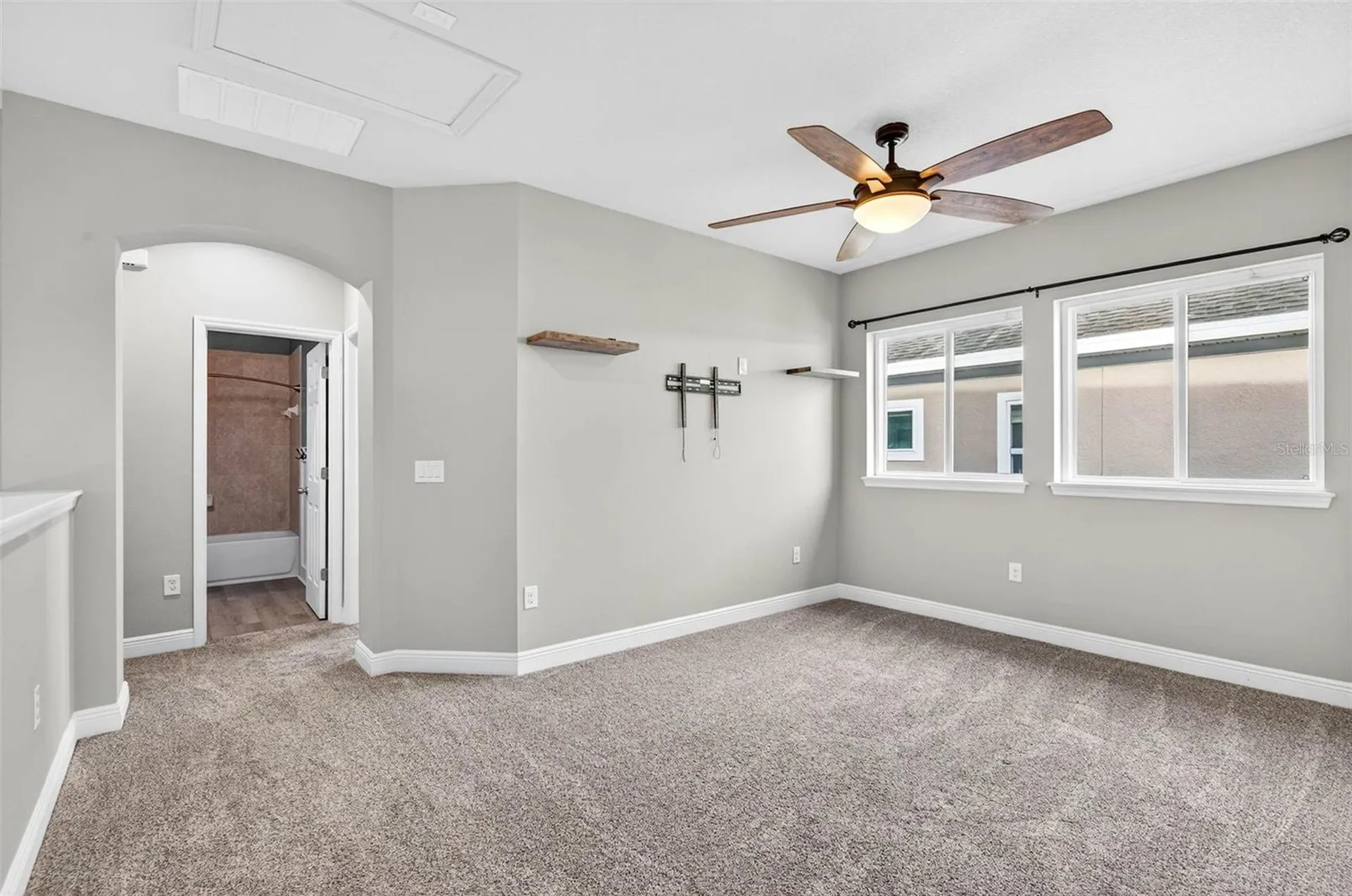14310 Barrington Stowers Drive Lithia FL 33547