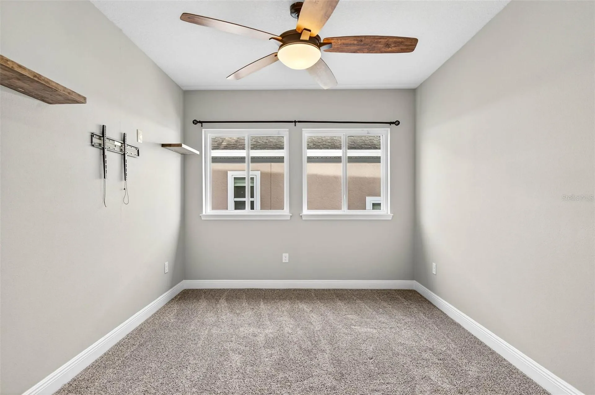 14310 Barrington Stowers Drive Lithia FL 33547